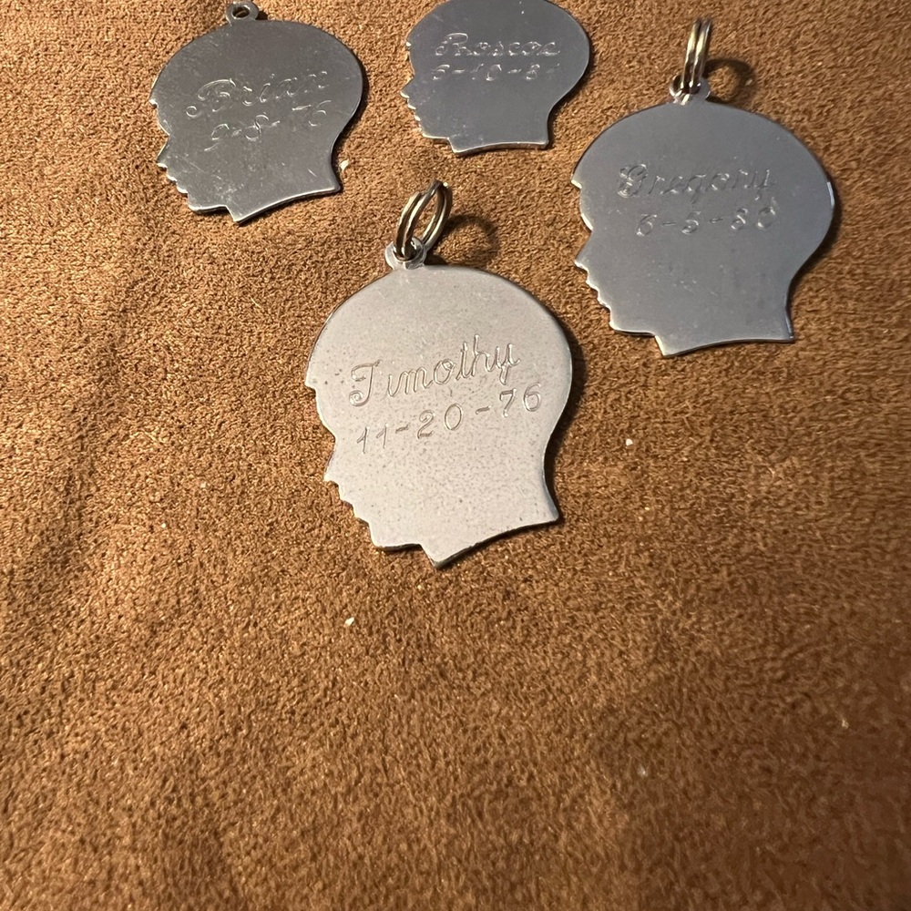 Personalized Silver Silhouette Pendant - Engraved